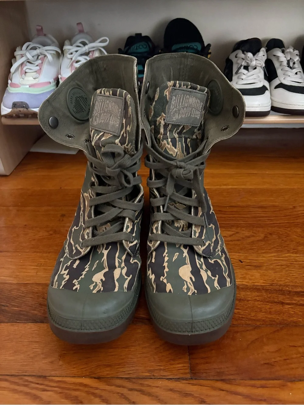 Mens billionaire boys club Camo Lace-Up Combat Boots in Green